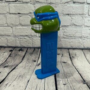 Jumbo TEENAGE MUTANT NINJA TURTLES Leonardo 12" Musical Giant Pez Dispenser